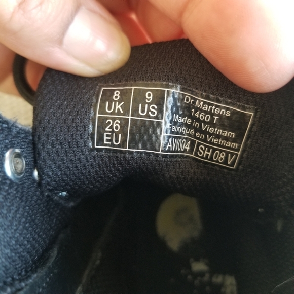 Dr. Martens | 1460 Crinkle Metallic Lace Up Boots - Picture 8 of 11